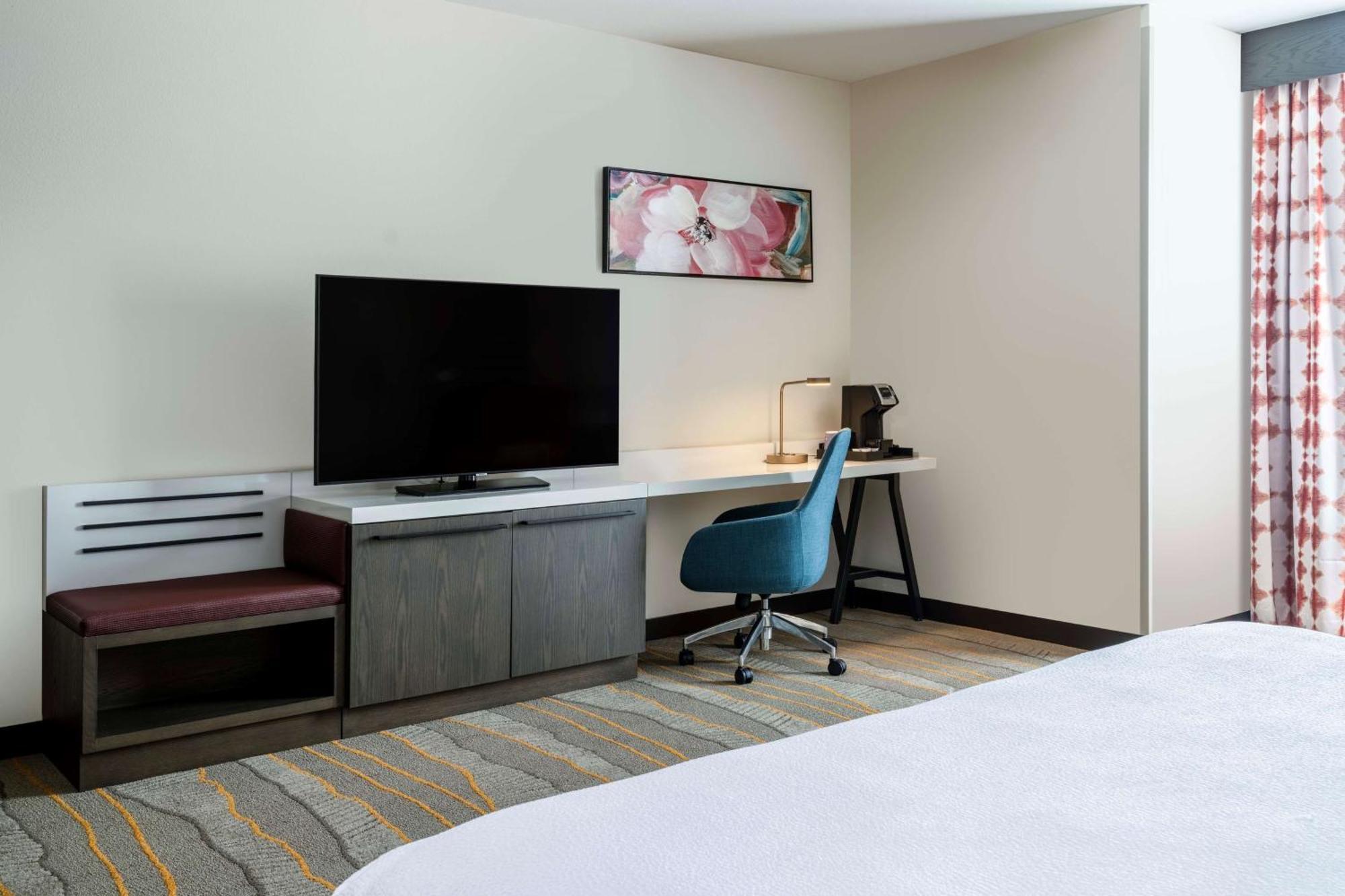 Hilton Garden Inn Pomona, Ca エクステリア 写真